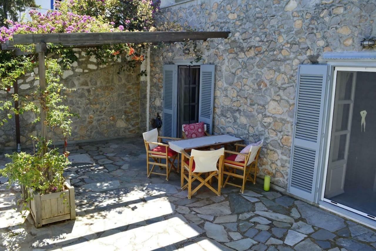 Pine Trees And Sea View Houses In Hydra - Daphne, Chloe, Myrto, Eleni Exterior foto